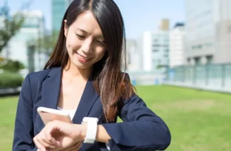How Do Smartwatches Connect With Other Smart Home Devices?