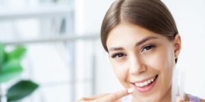 How Can You Naturally Whiten Your Teeth at Home?