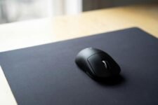 A Deep Dive Into Gaming Mouse Sensors: Optical Vs. Laser